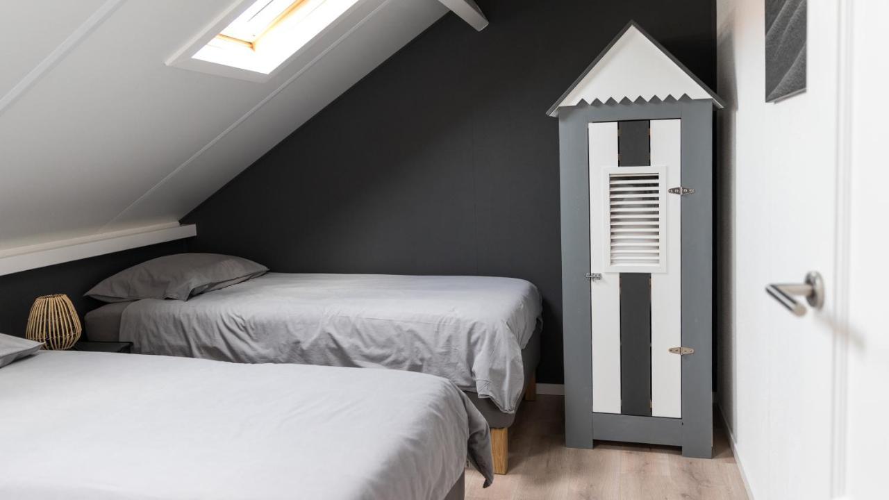 Huisjehurenegmond Egmond aan Zee Esterno foto